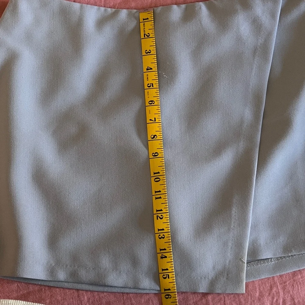 Abercrombie & Fitch Light Gray Skirt - Picture 8 of 8